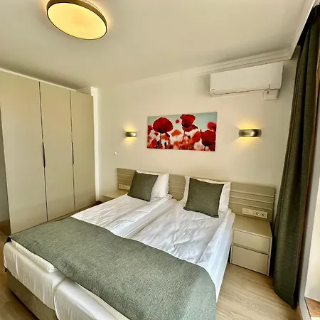 Complex Mirage Of Apartman *