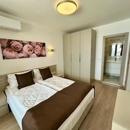 Apartman Complex Mirage Of *