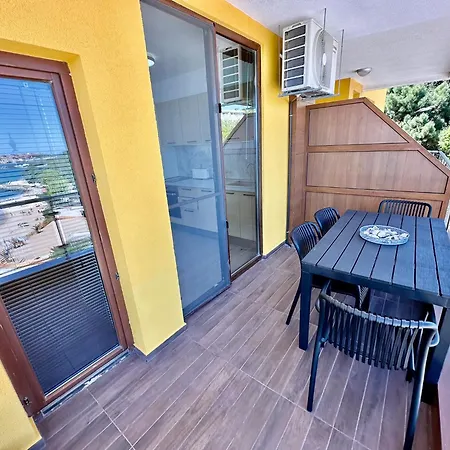 Complex Mirage Of Apartament