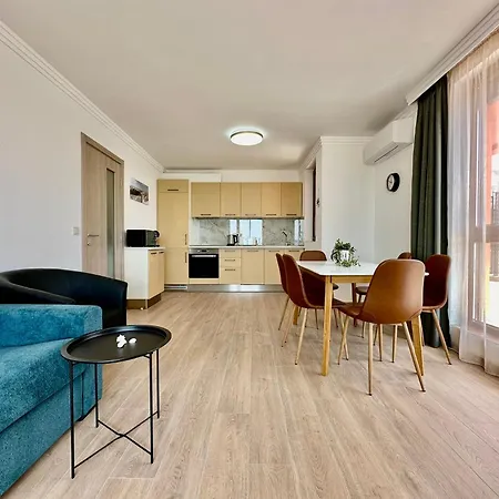 Complex Mirage Of Apartament