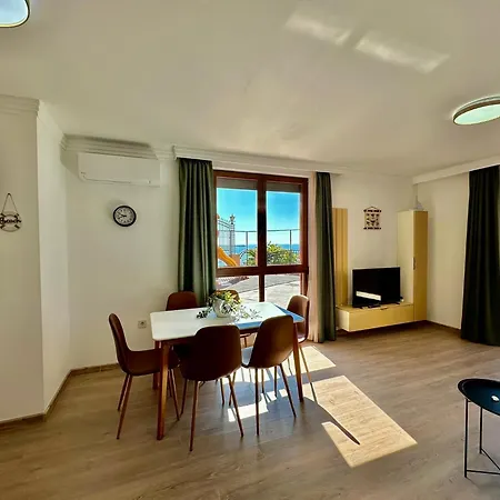 Apartament Complex Mirage Of *