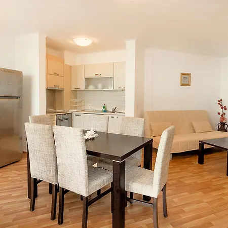 Complex Mirage Of Apartament *