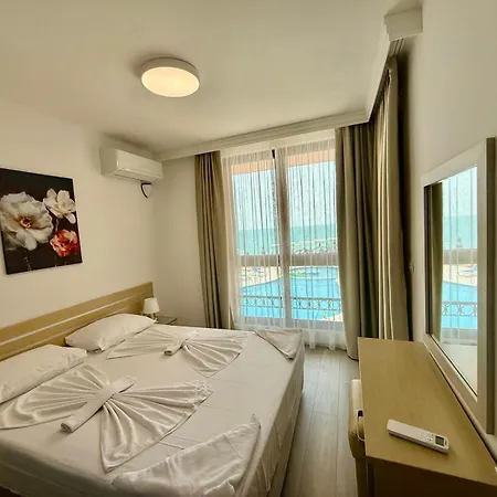 Complex Mirage Of Apartament