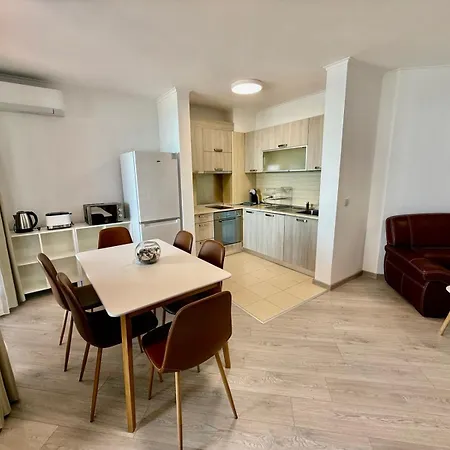 Complex Mirage Of Apartament *